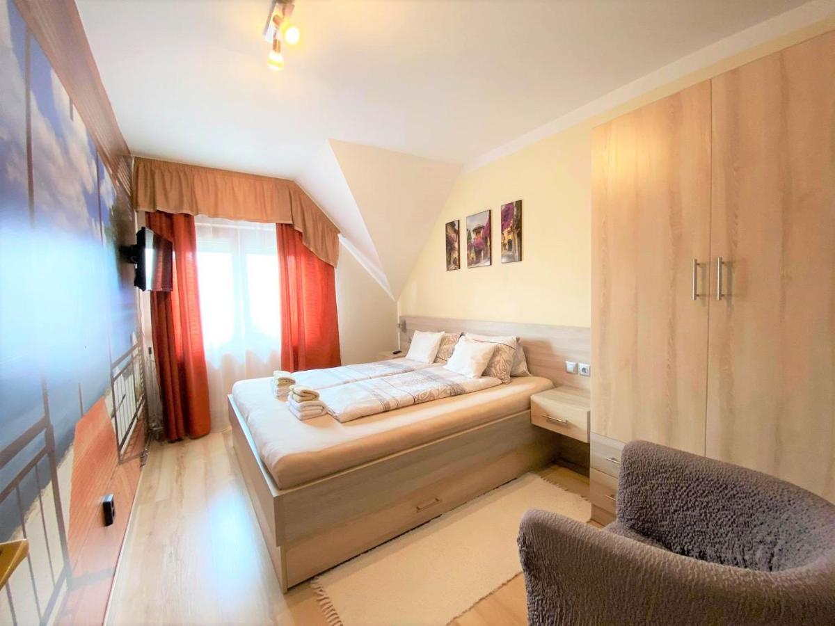 Apartman Siesta Buek - Buekfuerdo Buk Exterior foto