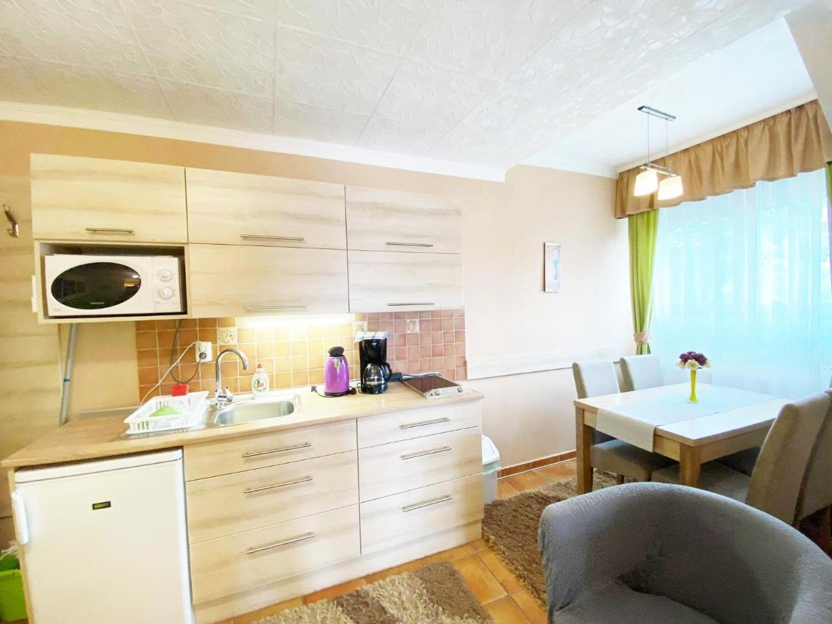 Apartman Siesta Buek - Buekfuerdo Buk Exterior foto