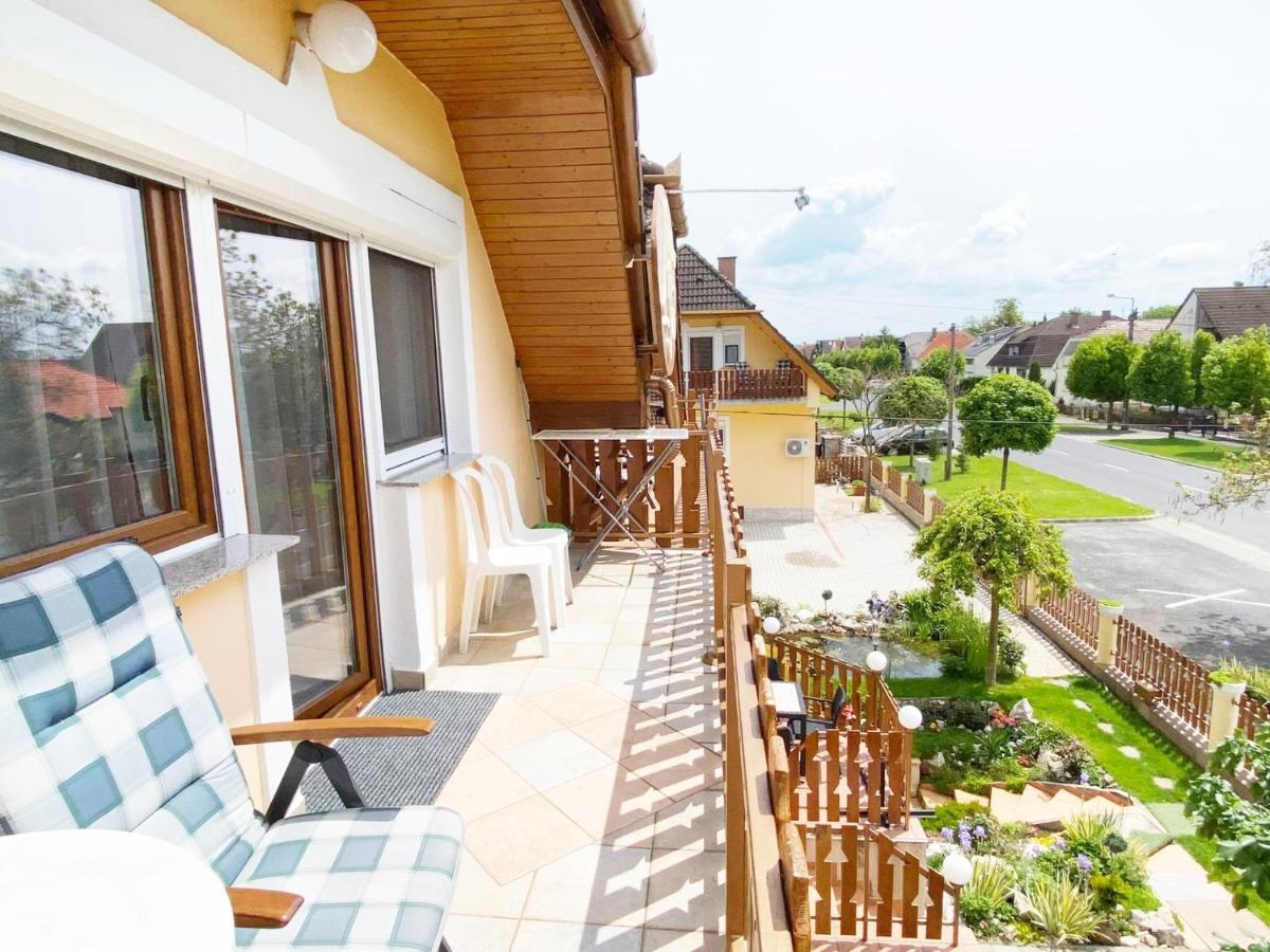 Apartman Siesta Buek - Buekfuerdo Buk Exterior foto