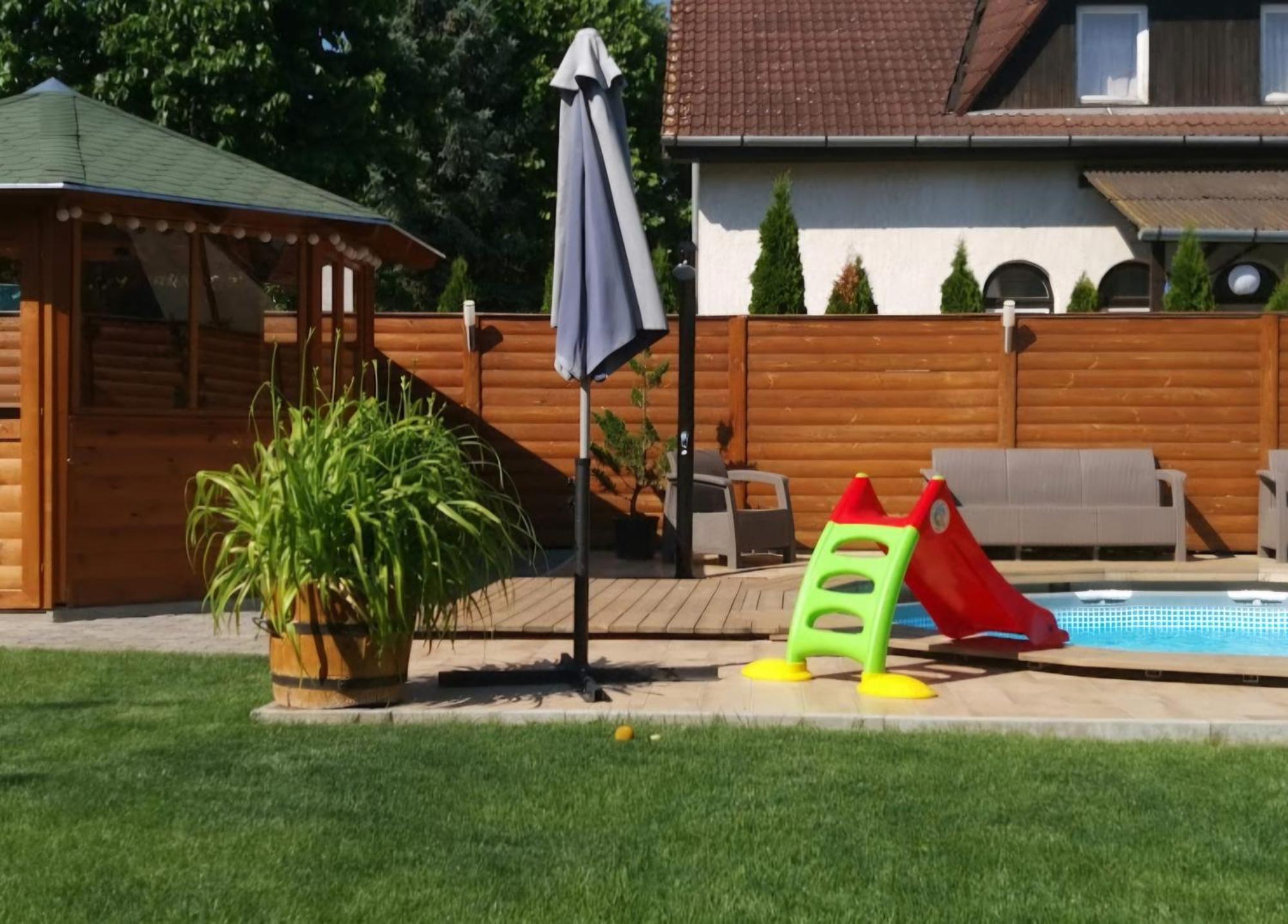 Apartman Siesta Buek - Buekfuerdo Buk Exterior foto