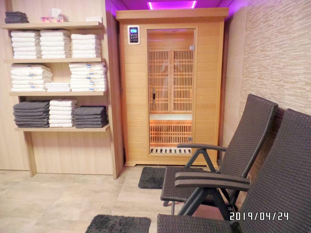 Apartman Siesta Buek - Buekfuerdo Buk Exterior foto